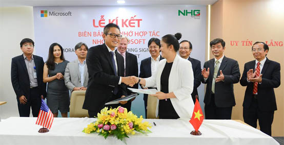 Microsoft và Nguyễn Hoàng hợp tác hỗ trợ phát triển trường học hiện đại