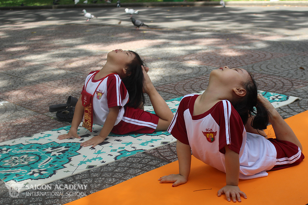 saigon-academy-summer-for-joy-yoga-1.JPG