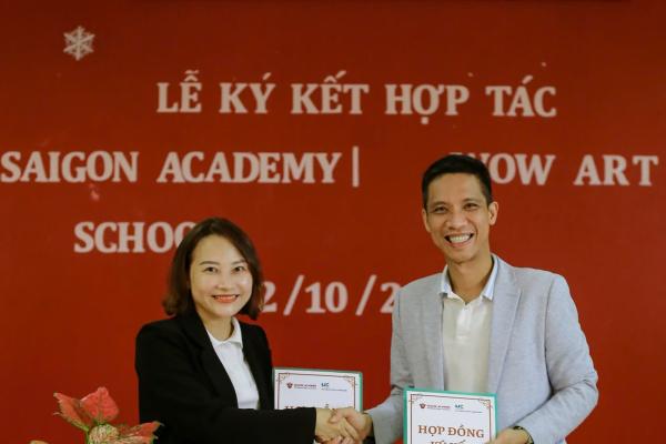 SAIGON ADCADEMY KÝ KẾT CÙNG WOW ART